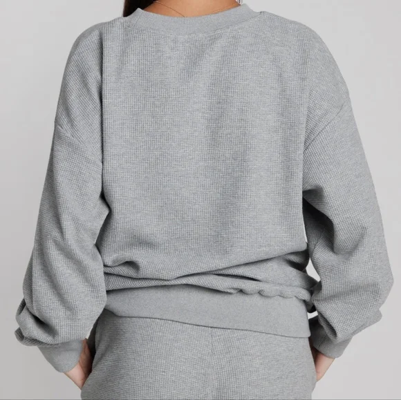 🤑PRICE FIRM🥰 NIP!❤️ COMFRT WAFFLE LOUNGE CREW LONG SLEEVE TOP Light Gray M - Picture 2 of 6
